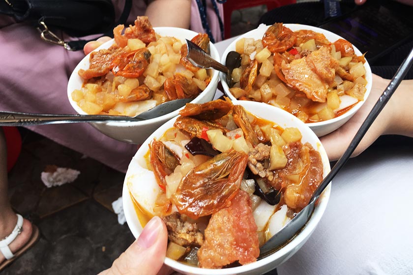   
          Lịch trình food tour ăn sập Hải Phòng trong 1 ngày